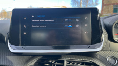 Peugeot 208 1.2 PureTech 100 Allure 5dr Petrol Hatchback